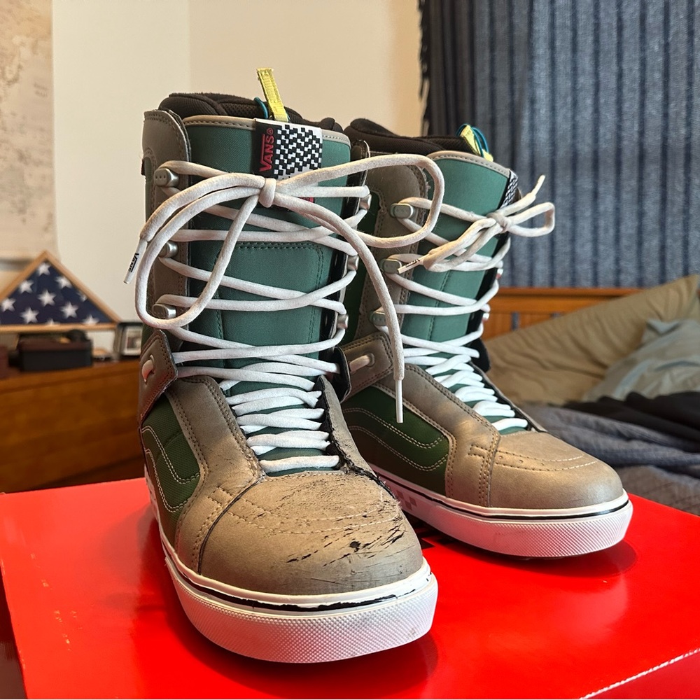 Vans - Hi-Standard OG Jake Kuzyk Mens Snowboarding boots